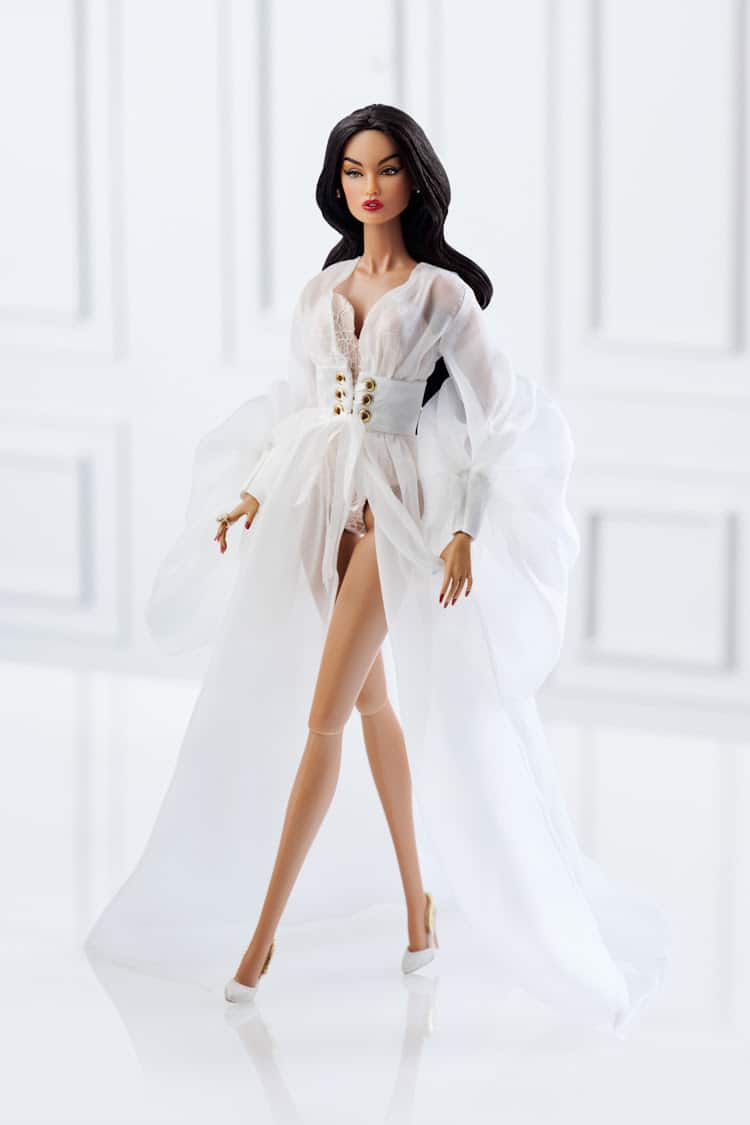 ファッションロイヤリティ Fashion Royalty Doll-